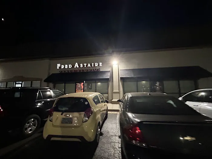 Fred Astaire Dance Studios Picture 5