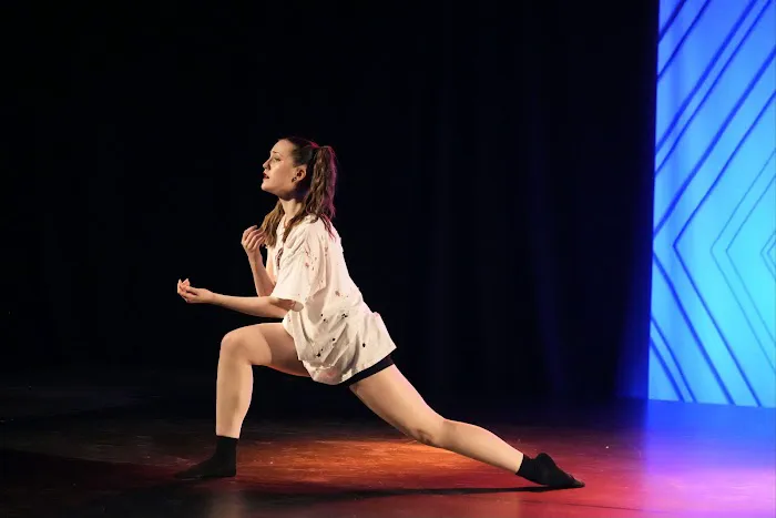 Riverwalk Dance Collective Picture 2