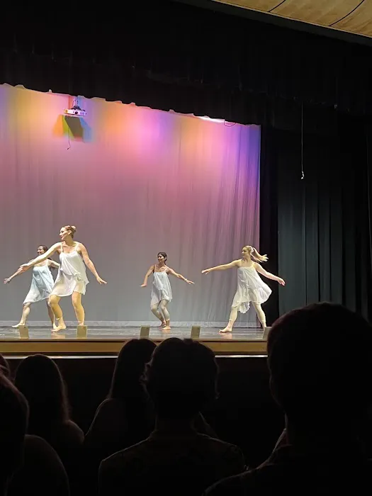 Swansboro Dance Studio Picture 1
