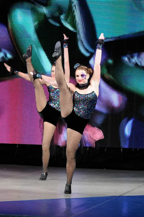 Get the Pointe Picture 7