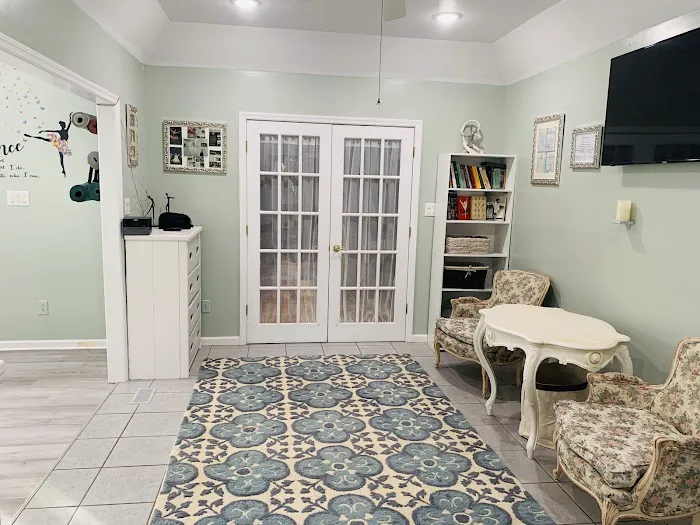 Dance Studio Elegance Picture 1