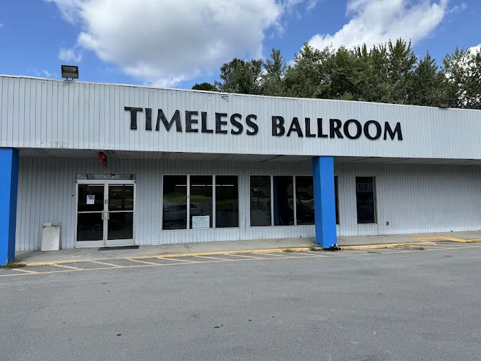 Timeless Ballroom Picture 2