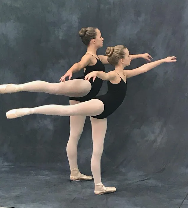 A Dancer's Place Picture 2