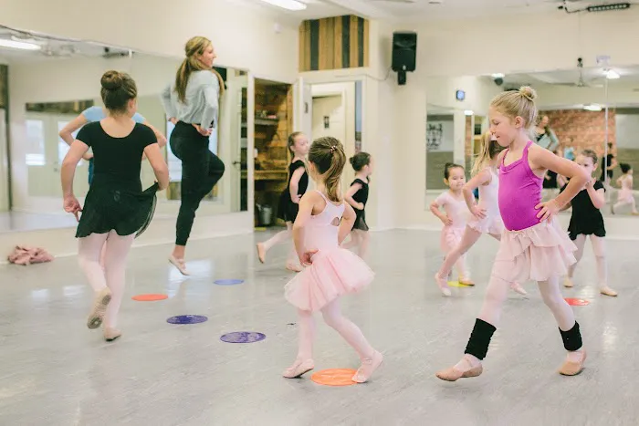 Makers Ekklesia Dance Collective Picture 1