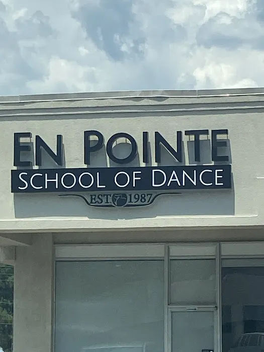 En Pointe School of Dance Picture 4