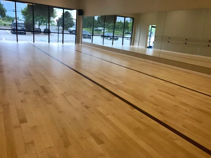 Core Dance & Acrobatics Studios Picture 4