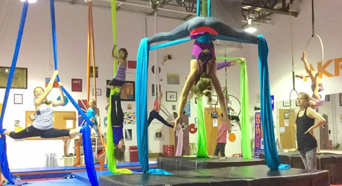 Akrosphere Aerial & Circus Arts Picture 7