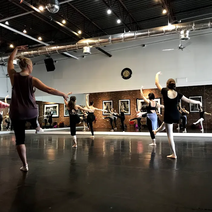 Motus Dance Picture 6