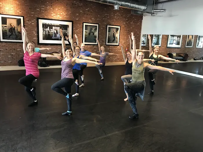 Motus Dance Picture 7