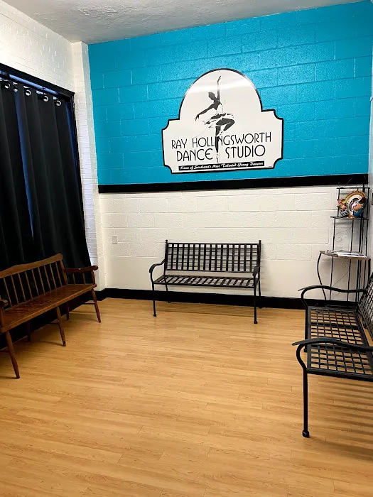 Ray Hollingsworth Dance and Arts Studio Picture 1