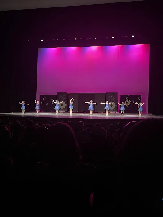 Dance Express Picture 1