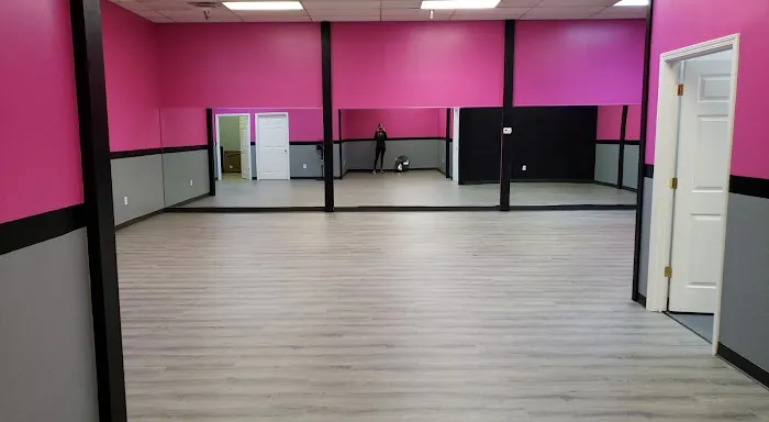 Releve Dance and Fitness, LLC Picture 1