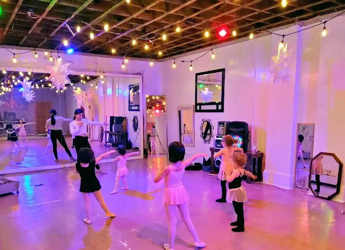 Gigi's Dance Academy Picture 3