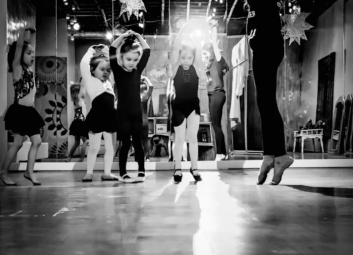 Gigi's Dance Academy Picture 7