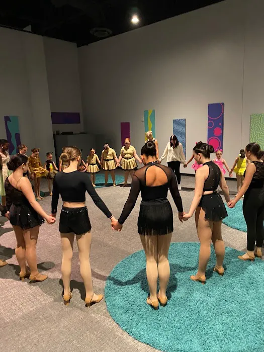 Dance Academy Picture 10