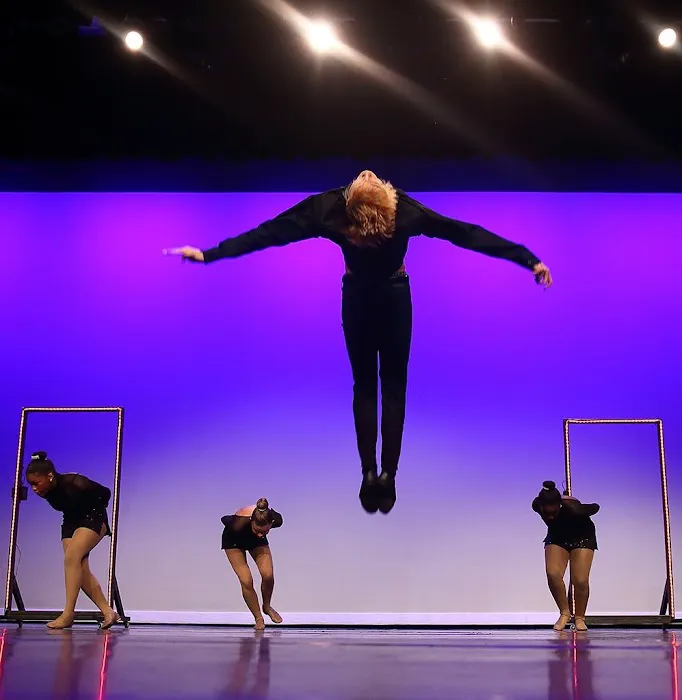 Tumble 'N Dance Picture 3