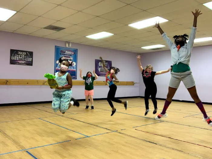 Tumble 'N Dance Picture 1