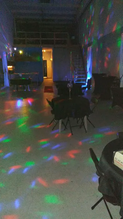 VIP Studio's Picture 9