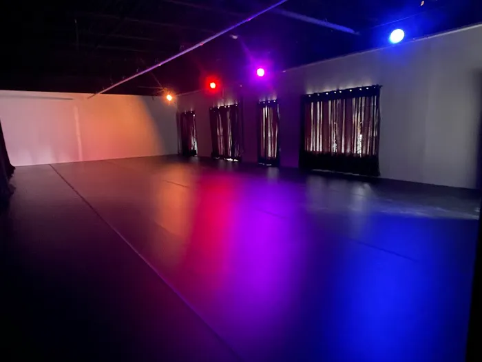 Dauphin Dance Center Picture 3