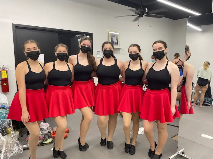 Dauphin Dance Center Picture 10
