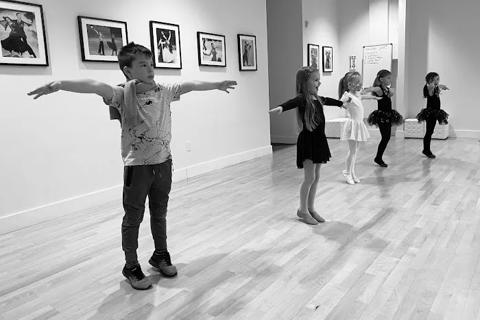 Dance Harmony Picture 1