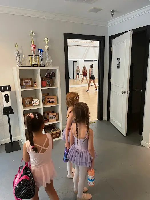 Forte Dance and Twirl Studio Picture 4