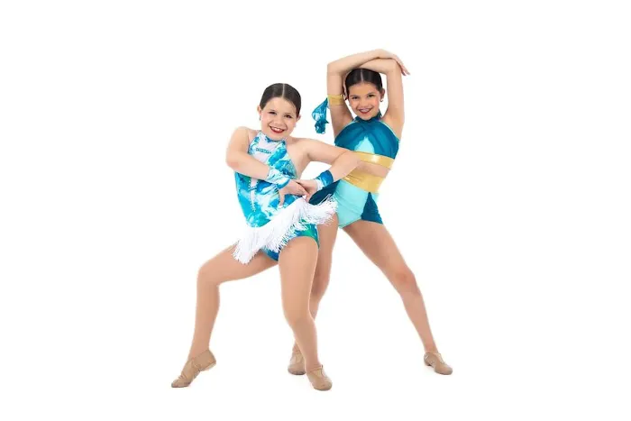 FootNotes Dance & Acrobatics Picture 1