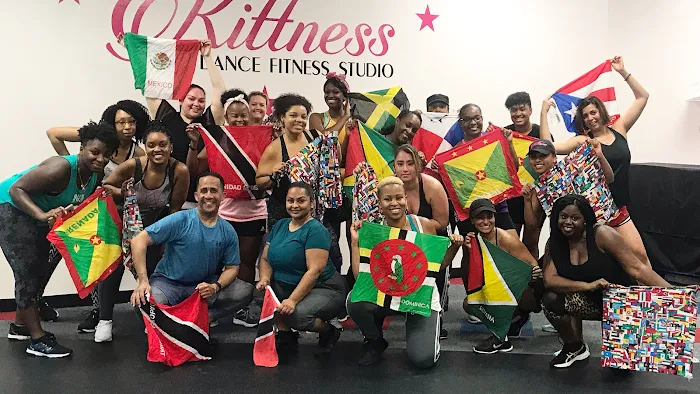 KITTNESS DANCE FITNESS STUDIO Picture 3