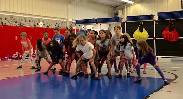expressions in motion dance Picture 1