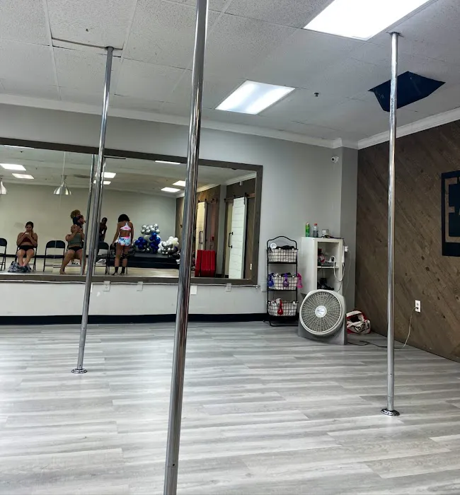 Excluzive Dance Studio Picture 2
