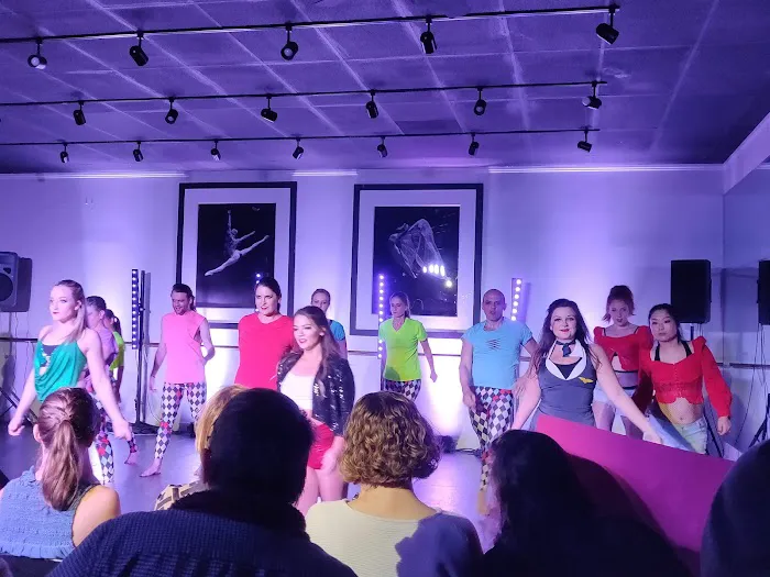 Dance 101 Picture 3