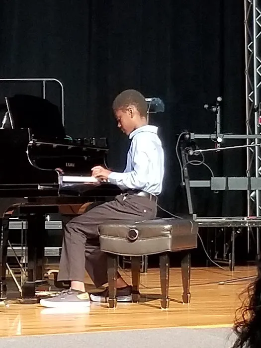 Dunwoody School for the Arts Picture 3