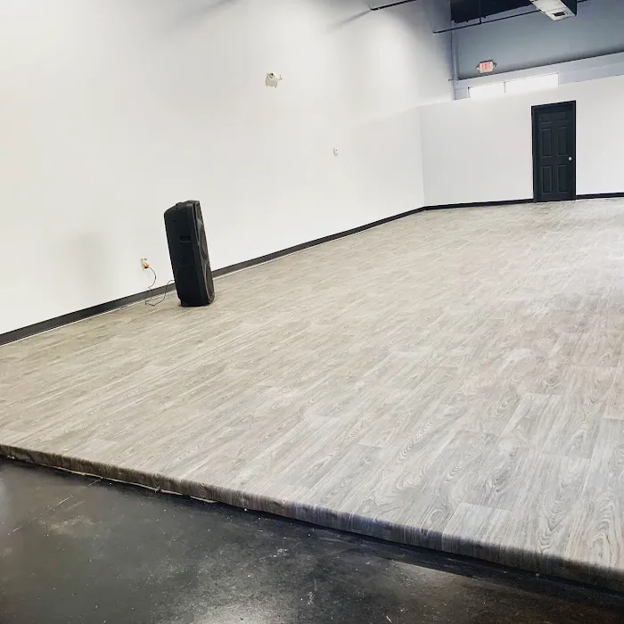 DeLegrace Dance Academy Picture 3