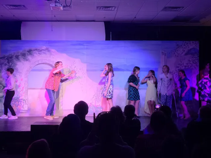 Town Square Playhouse Picture 5