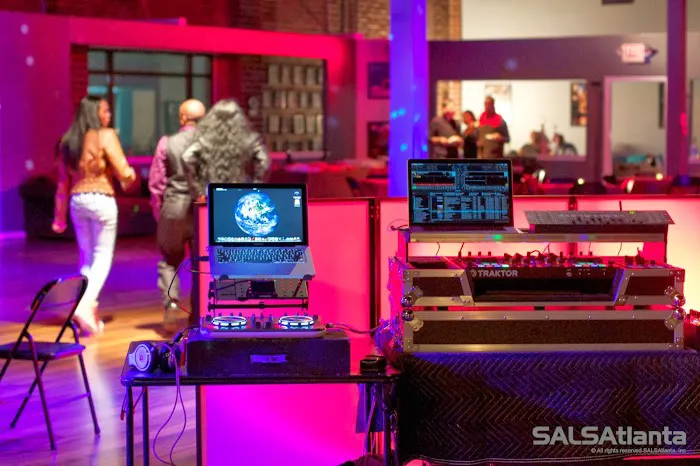 SALSAtlanta, Inc Picture 7