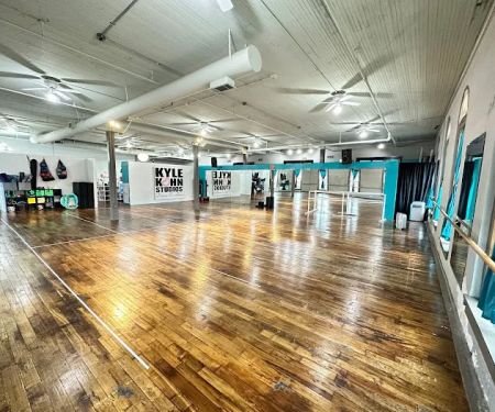 Kyle Kahn Studios Dance Excellence