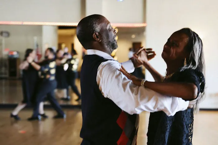 Celebrity Ballroom Dance Studios Picture 2