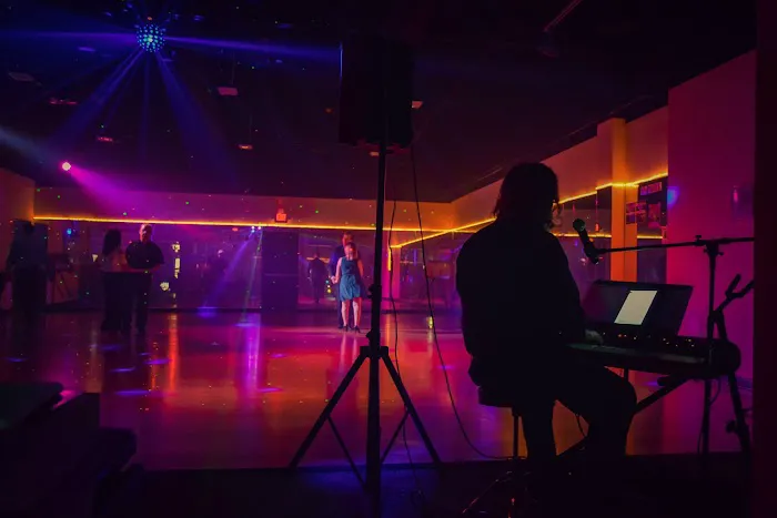 Celebrity Ballroom Dance Studios Picture 1