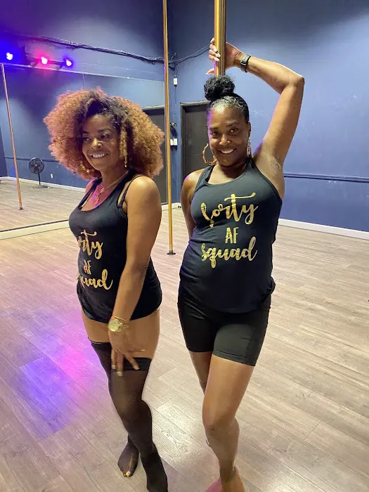 Secret Garden Pole Fitness Boutique Picture 5