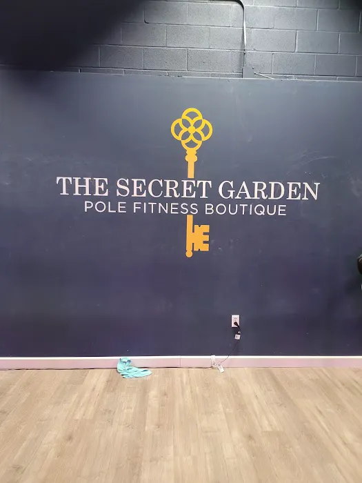 Secret Garden Pole Fitness Boutique Picture 7