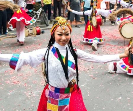 Do Schools in Taiwan Have Dances? Exploring Cultural Trends