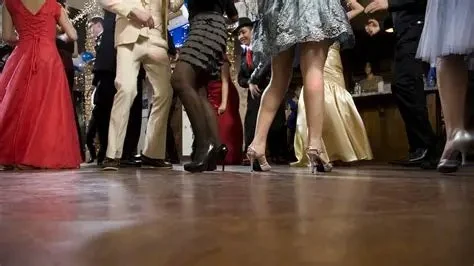 Do High School Dances Still Exist? Exploring the Evolution of School Dances