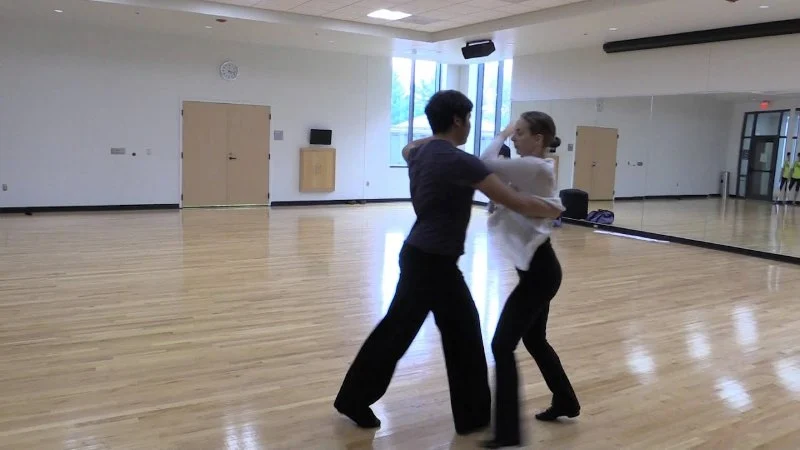 Top 10 Samba Moves for an Effective Fitness Routine