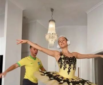 Top 10 Ballet Moves Trending on TikTok | Viral Ballet Dance Moves