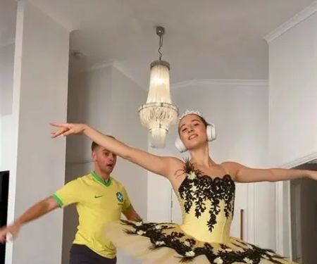 Top 10 Ballet Moves Trending on TikTok | Viral Ballet Dance Moves
