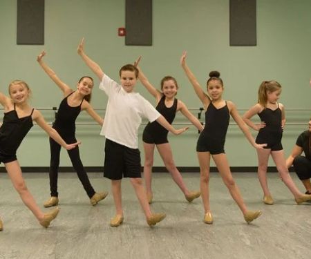 Tap Dance for College Students: Learn Basic to Advanced Steps