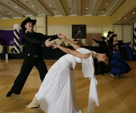 Waltz Near Me in the USA – Everything You Should Know