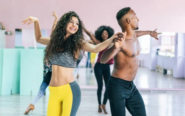 Top 10 Samba Moves for an Effective Fitness Routine