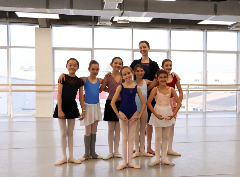 Why Foxtrot Is Popular and Its Cultural Origins | American Dance Academy
