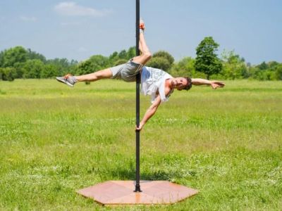 Pole Dance Step by Step Guide for Beginners: Learn the Basics and More